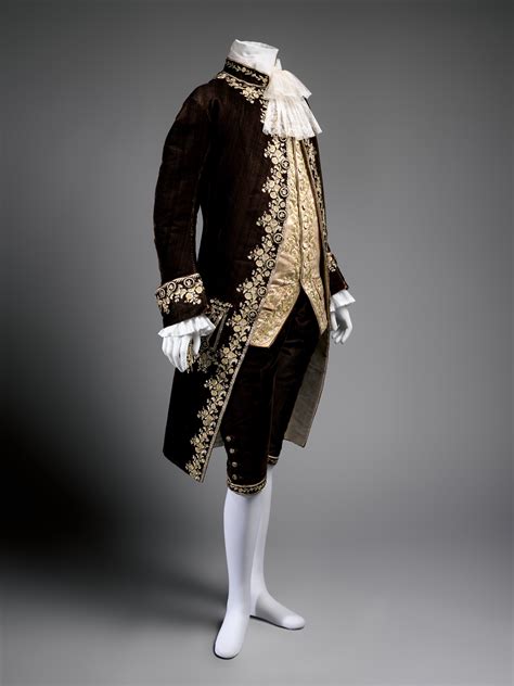 18th century male fashion